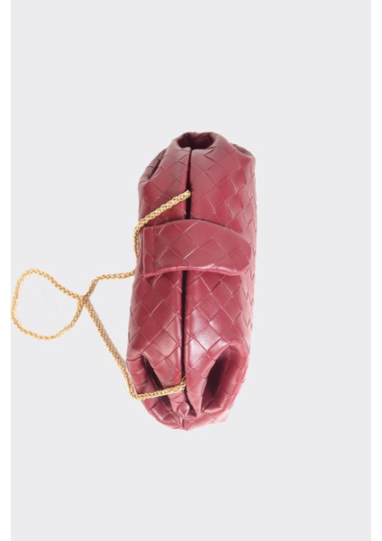 Bordo Örgü Derili Zincirli Portföy ve Omuz Çantası indirimleri