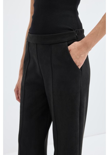 Fit Kesim Nervür Dikişli Süet Pantolon Siyah modelleri