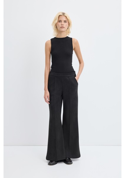 Fit Kesim Nervür Dikişli Süet Pantolon Siyah fırsatları