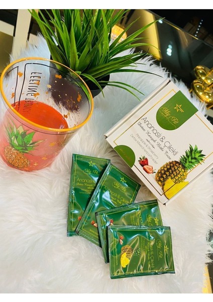 Ananas ve Çilek Aromalı Bitki Çayı 30'lu 120 g – Yeşil Çay ve Süper Gıda Karışımı, Vitamin-Mineral Takviyesi, Gün Boyu Enerji