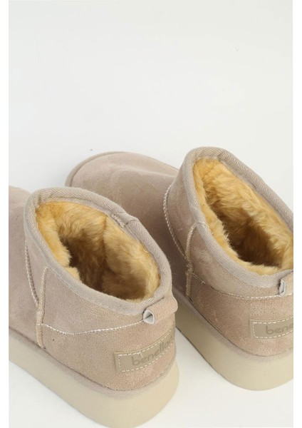 Kadın Bot fırsatları