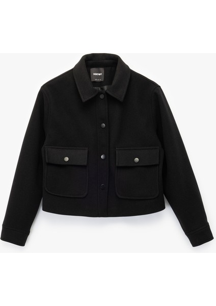 Uzun Kollu Cepli Düğmeli Kısa Kaşe Mont