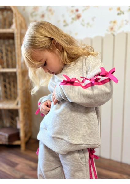 Kız Cocuk Fiyonk Detaylı Esortman Takım 3-10 Yaş fırsatları