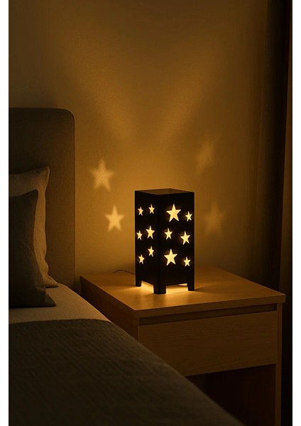 Yıldız Desenli Kablolu Metal Gece Lambası – Dekoratif LED Aydınlatmalı Masa Lambası modelleri