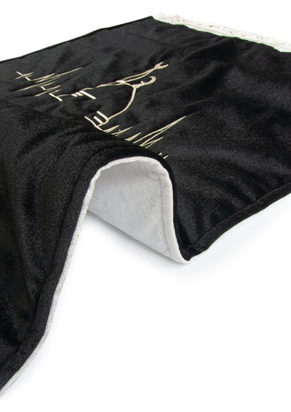 Mescidi Nebevi Nakış Işlemeli Kadife Seccade Siyah fırsatları