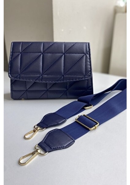 Kadın Lacivert Kapitone Çapraz Omuz Çantası Ayarlanabilir Kolon Askılı Şık Tasarım