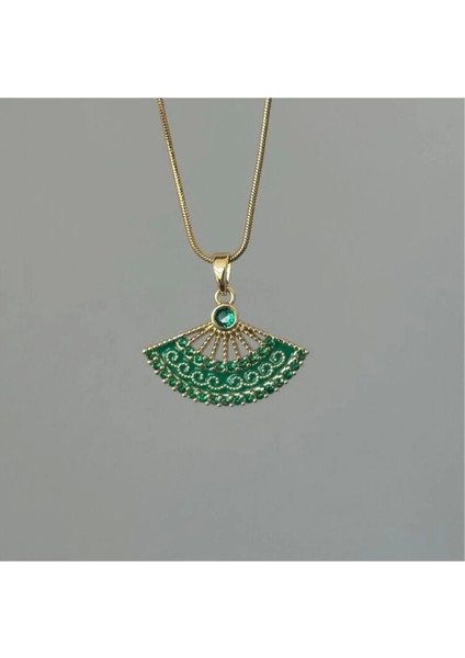 Yelpaze Model Yeşil Taşlı Gold Çelik Kolye fırsatları
