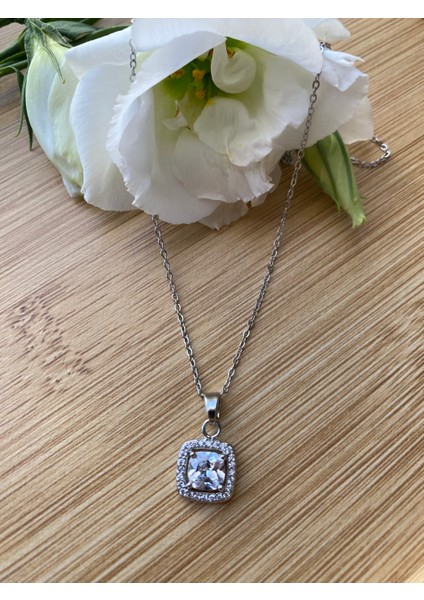 316L VIP Çelik Zirkon Taşlı Gümüş Renk Kolye