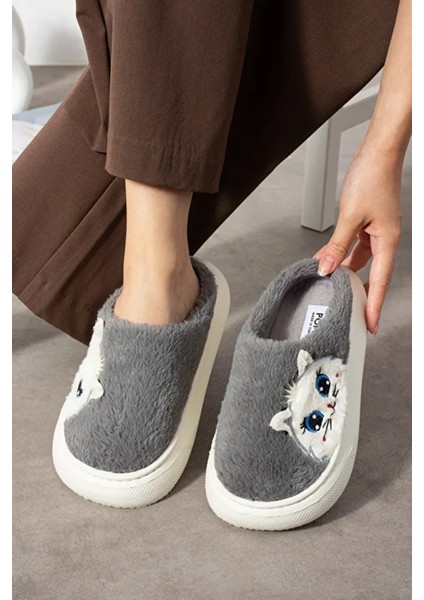 Kadın Kedicik Figürlü Sevimli Ev Terliği, Kaymaz Taban Ev Terliği, Ses Çıkarmaz Yumuşak Ev Terliği