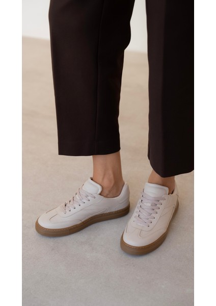 Faye Bej Düz Taban Kadın Spor Ayakkabi fırsatları