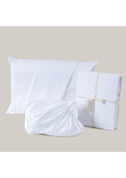 Beyaz Renk Pamuklu Saten Nevresim Takımı