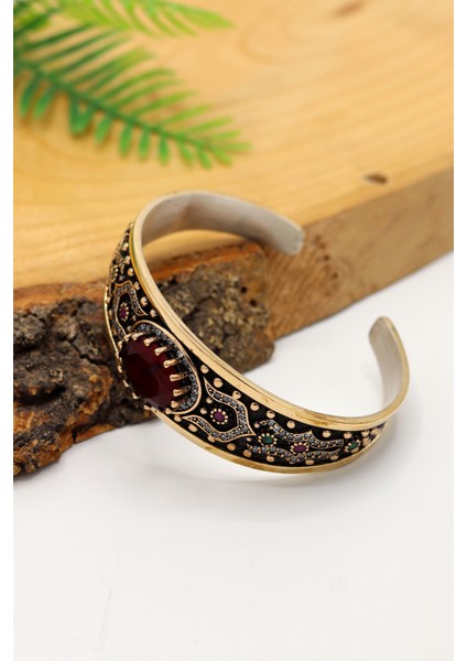 Yakut Taşlı Zirkon Süsleme Artuklu Model El Işi Gümüş Kadın Bilezik 201024467 fırsatları