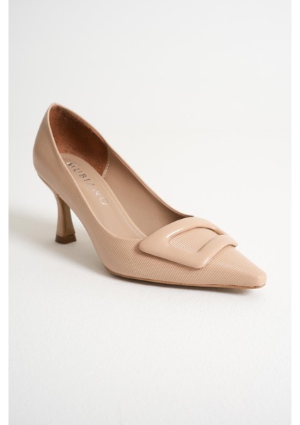 Valora Bej Sivri Burunlu Kadın Rugan Toka Detay Ince Topuklu Klasik Ayakkabı (7cm) modelleri