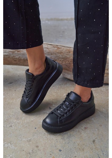 Hole Simsiyah Deri Hakiki Deri Kadın Spor Ayakkabi fiyatları