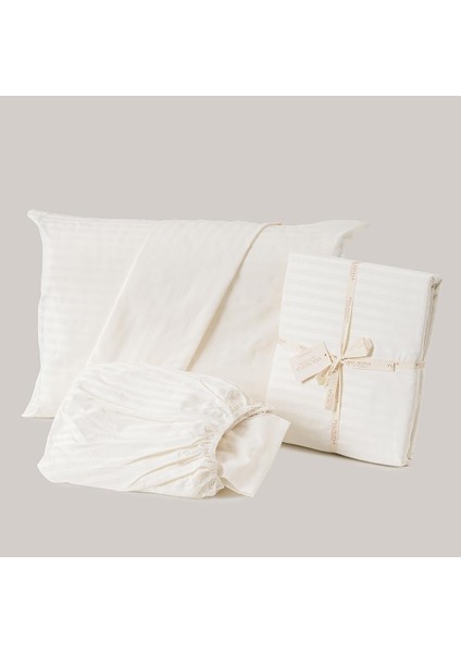 Ekru Renk Pamuklu Saten Nevresim Takımı
