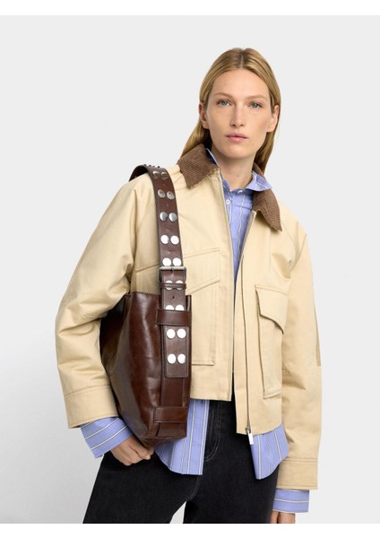 Zımba Detaylı Deri Omuz Çantası