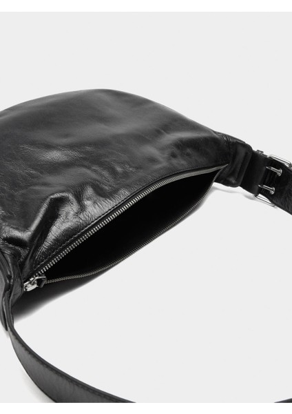 Zımba Detaylı Deri Hobo Çanta fırsatları