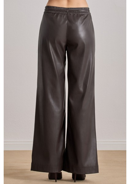 Bol Kesim Kahverengi Deri Pantolon indirimleri