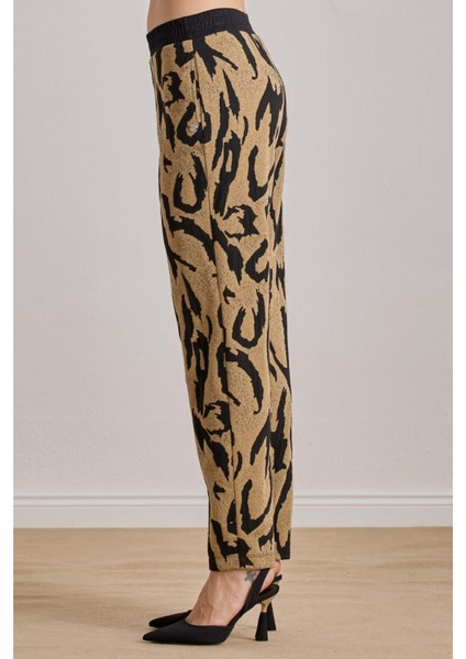 Bilekte Boy Çok Renkli Jakarlı Pantolon modelleri