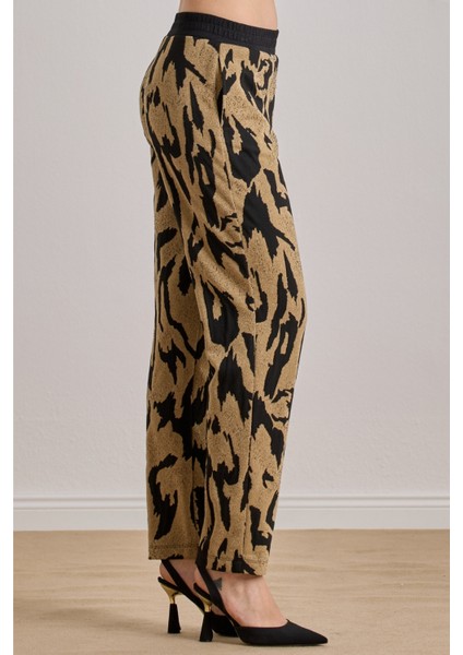 Bilekte Boy Çok Renkli Jakarlı Pantolon fırsatları