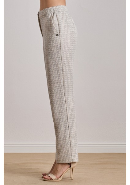 Bilekte Boy Ekru Örme Pantolon modelleri