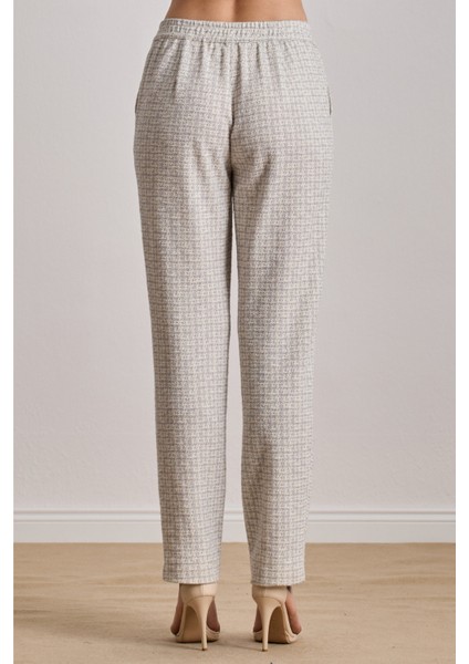 Bilekte Boy Ekru Örme Pantolon