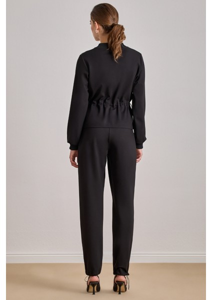 Paçası Lastikli Siyah Örme Pantolon