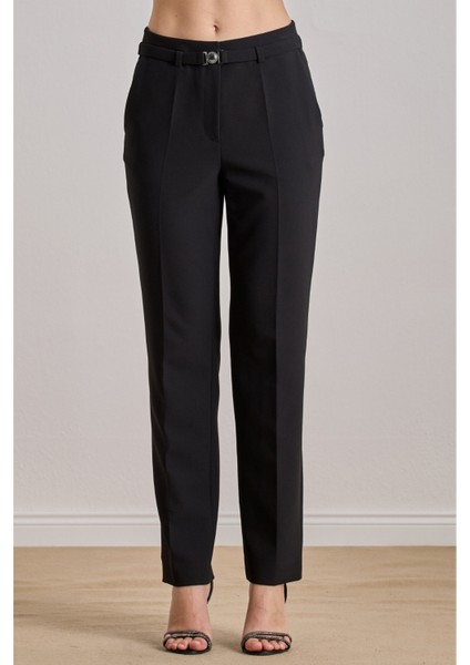 Bilekte Boy Siyah Dokuma Pantolon indirimleri