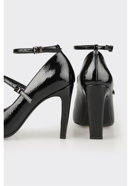 Siyah Kadın Yüksek Topuk Ayakkabı fırsatları
