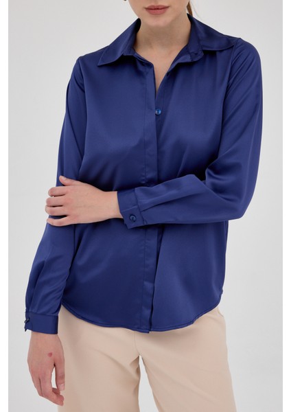 Laci Gizli Düğmeli Saten Kadın Gömlek 4057A fırsatları