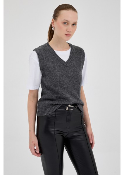 Antrasit Oversize V Yaka Kadın Süveter 2292