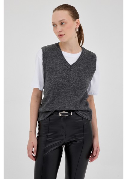 Antrasit Oversize V Yaka Kadın Süveter 2292