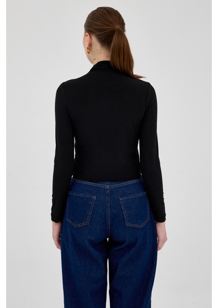 Siyah Drapeli Yüksek Yaka Uzun Kollu Bluz 2379 indirimleri