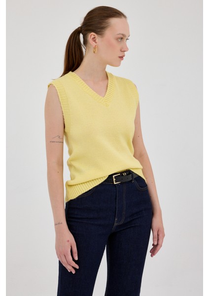 Sarı Oversize V Yaka Kadın Süveter 2292 fiyatları