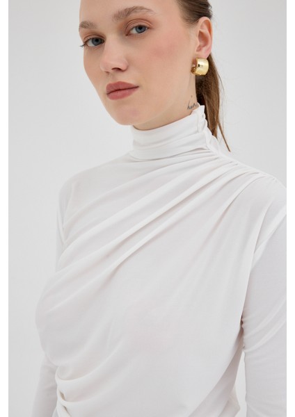 Ekru Balıkçı Yaka Drapeli Bluz 2517 fırsatları