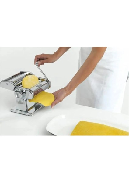 Atlas 150 Paslanmaz Çelik Makarna ve Erişte Makinesi – Çift Taraflı Kesici Aparat, 150 mm Gümüş Renk indirimleri