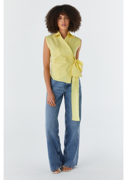 Yanı Bağlamalı Kolsuz Bluz Sarı