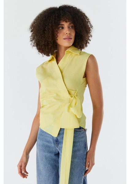 Yanı Bağlamalı Kolsuz Bluz Sarı fiyatları