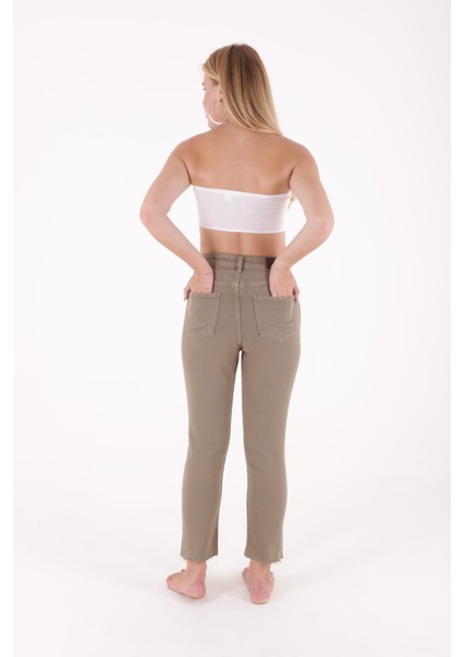 Paçaları Dikişsiz ve Yüksek Belli Kadın Kot Pantolon Mom Fit Jean Yeşil fırsatları