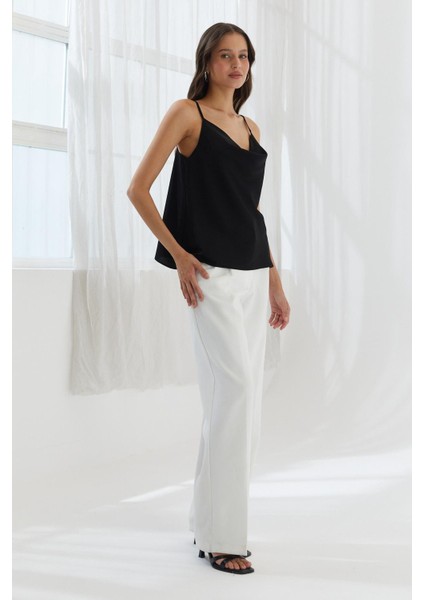 Askılı Degaje Yaka Saten Bluz Sıyah fiyatları