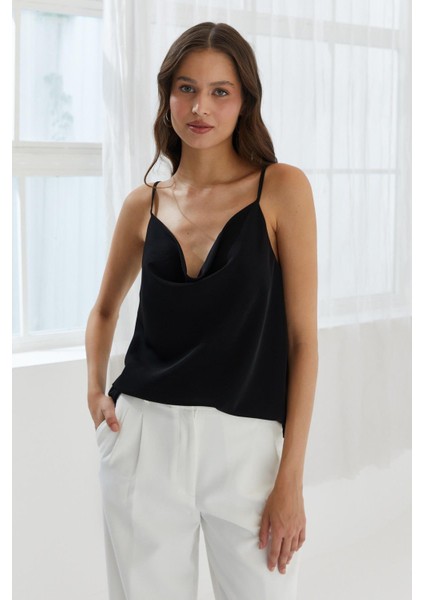 Askılı Degaje Yaka Saten Bluz Sıyah modelleri