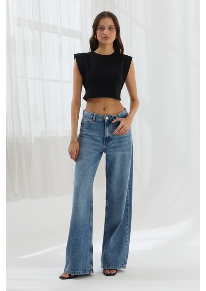 Omzu Vatkalı Crop Bluz Sıyah modelleri