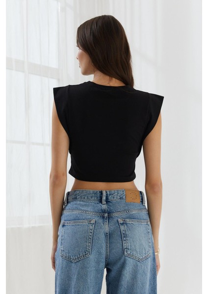 Omzu Vatkalı Crop Bluz Sıyah indirimleri