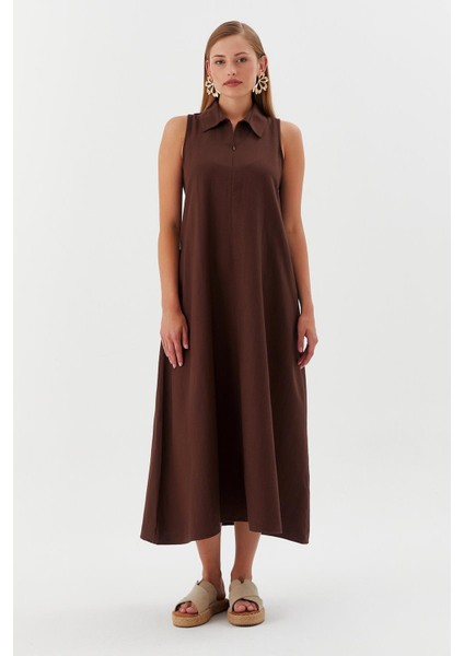 Yakası Fermuarlı Cepli Elbise Kahve