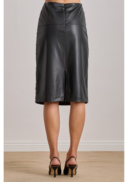 Diz Altı Siyah Deri Etek