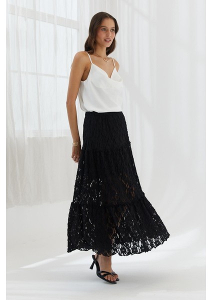 Dökümlü Dantel Etek Sıyah