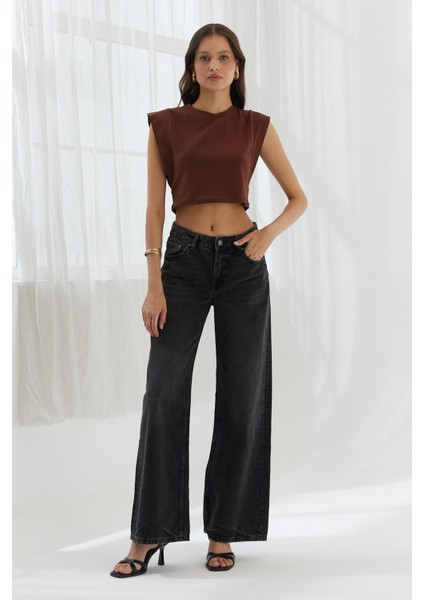 Omzu Vatkalı Crop Bluz Kahve fiyatları