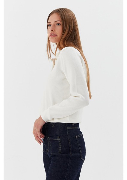 Polo Yaka Yumuşak Kazak Krem fırsatları