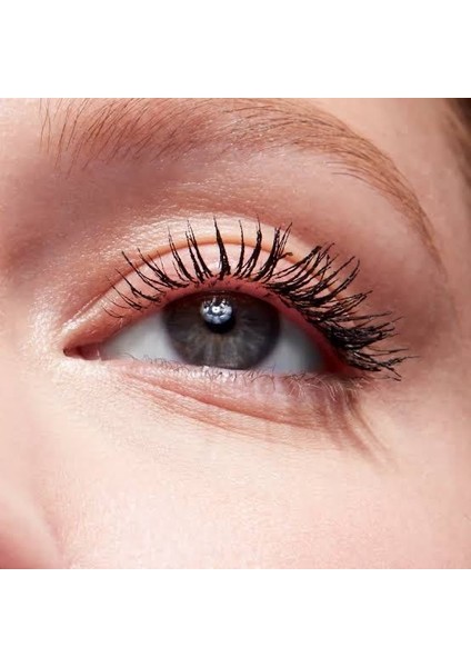 Mac Macstack Siyah Maskara Mega Fırça 12ML - Kıvırma, Uzunluk ve Hacim Etkili Maskara fırsatları