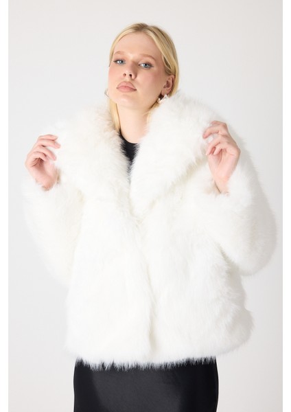 Premium Kürk Şal Yaka Ceket Beyaz